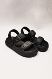 Slide Bantlı Sandalet Siyah ve Beyaz seçenekli